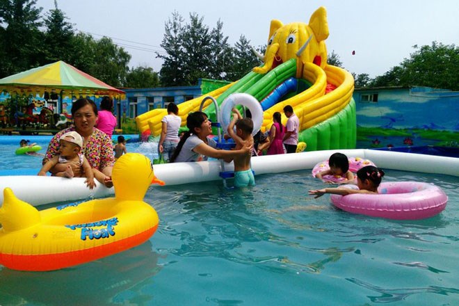 长坡镇儿童充气游泳池